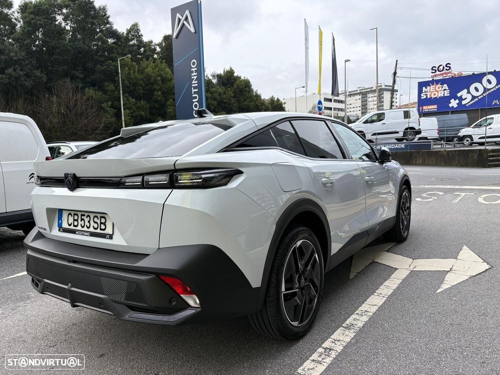 Peugeot E-408 58 kWh Allure - 3