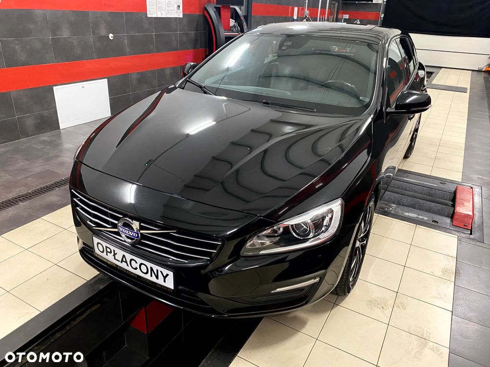 Volvo V60 D3 Momentum - 2