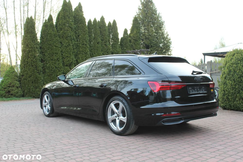 Audi A6 Avant 40 TDI quattro S tronic S line - 4