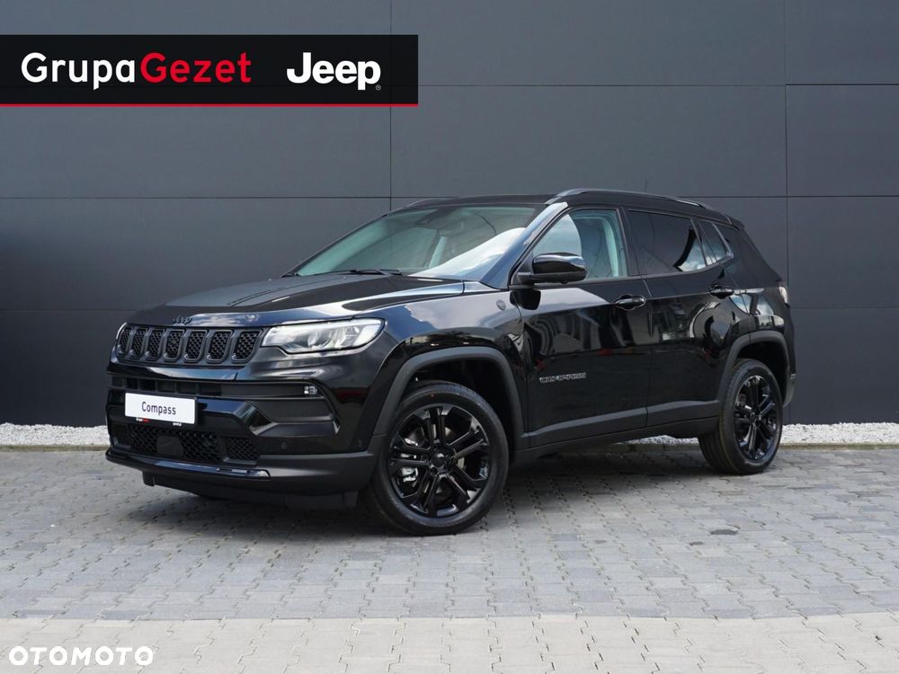 Jeep Compass - 1