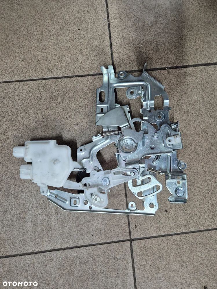 MECHANIZM ZAMKA DRZWI TYŁ MASTER III MOVANO B  NV400 2.3 10r.+ - 2