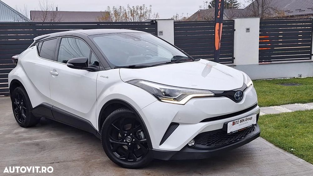 Toyota C-HR Hybrid Style Selection - 3