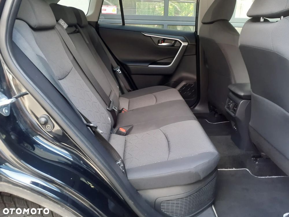 Toyota RAV4 - 28