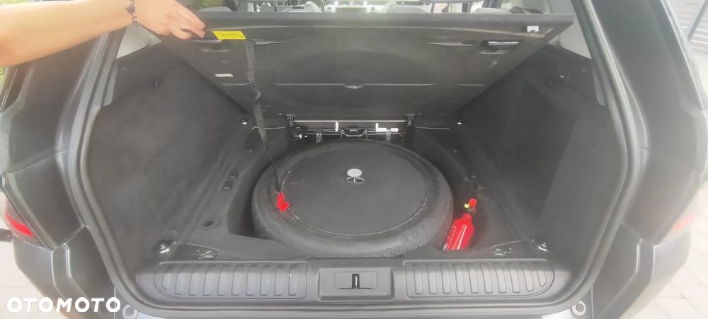 Land Rover Range Rover Sport - 12