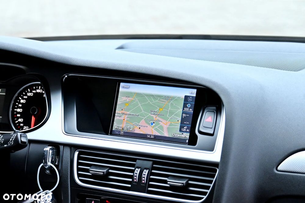 Audi A4 Avant 2.0 TDI DPF clean diesel quattro S tronic S line Sportpaket - 24