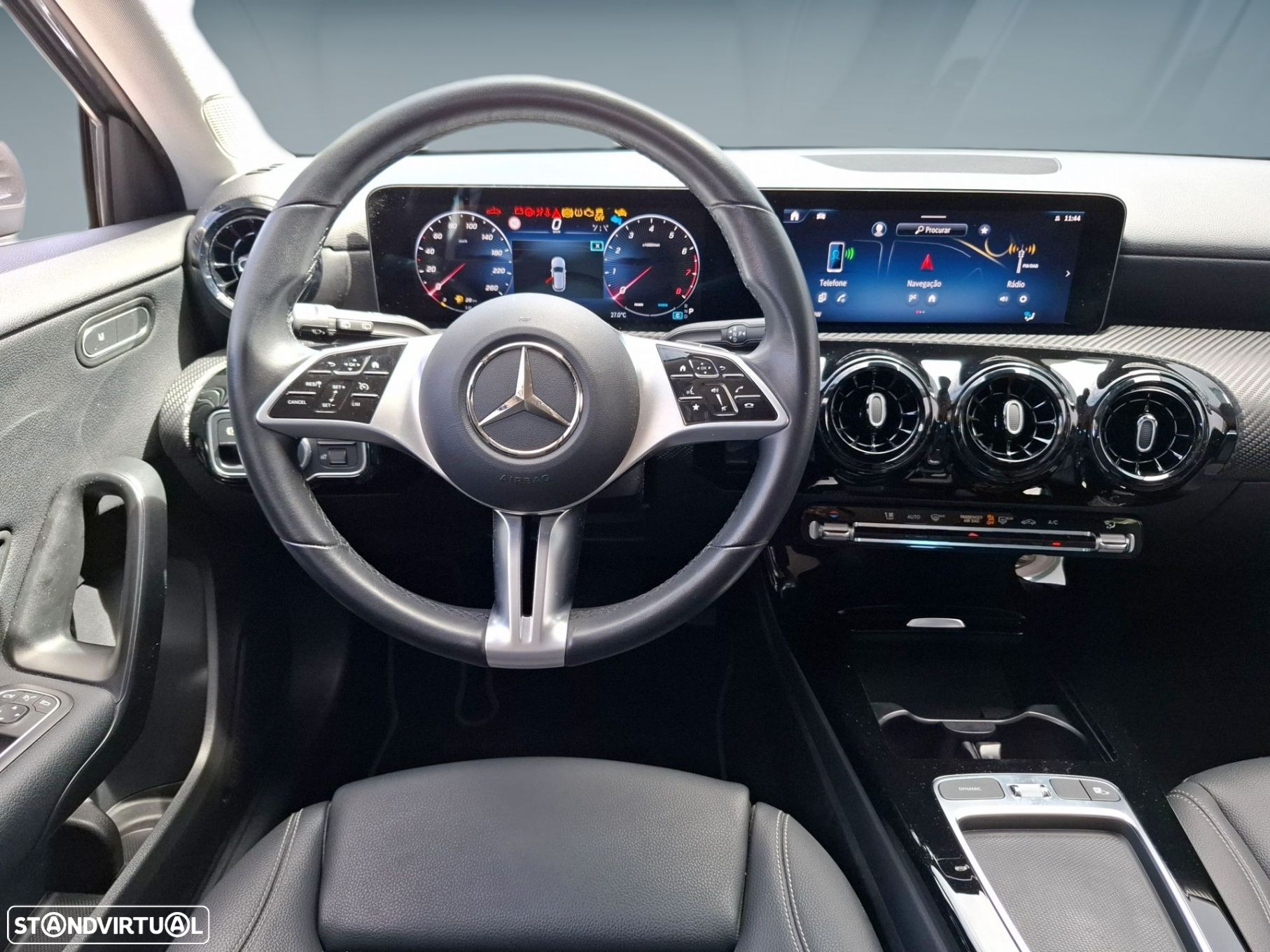 Mercedes-Benz A 200 Style Plus Aut. - 13