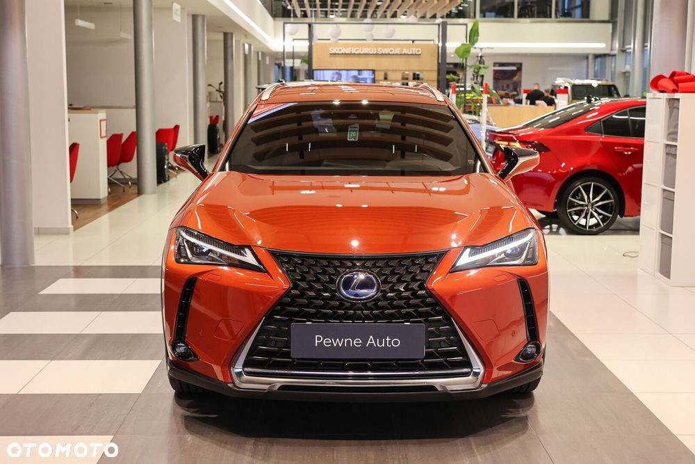 Lexus UX