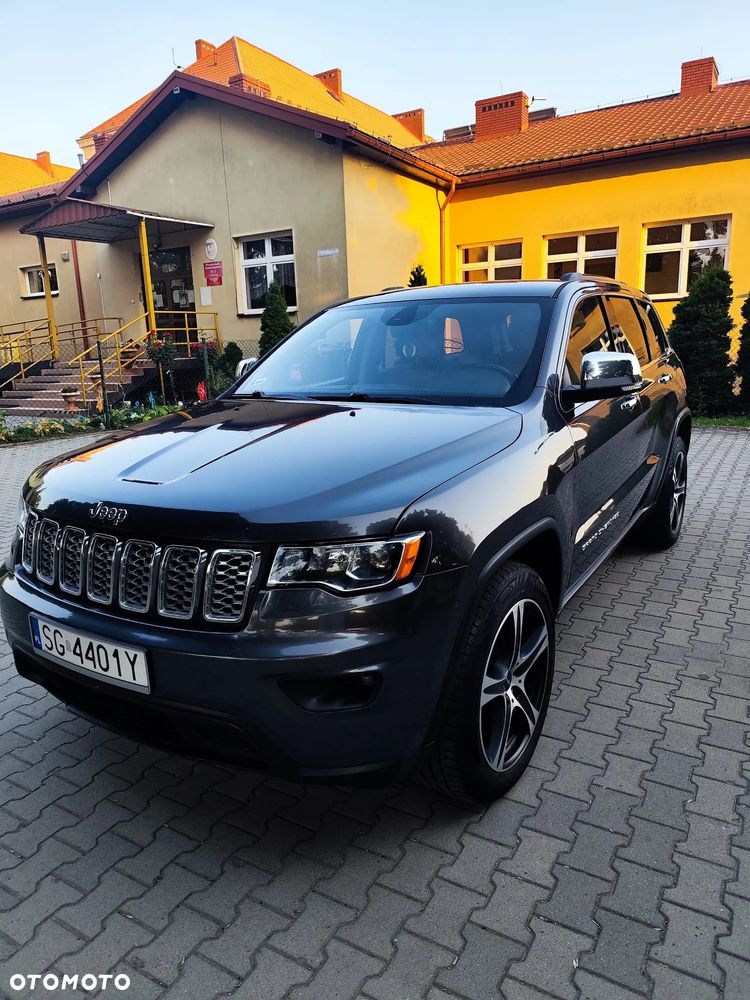 Jeep Grand Cherokee - 2