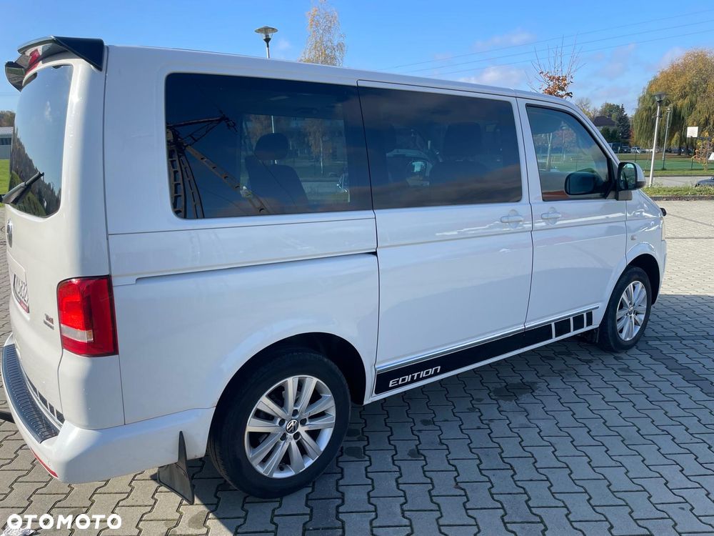 Volkswagen Multivan - 7