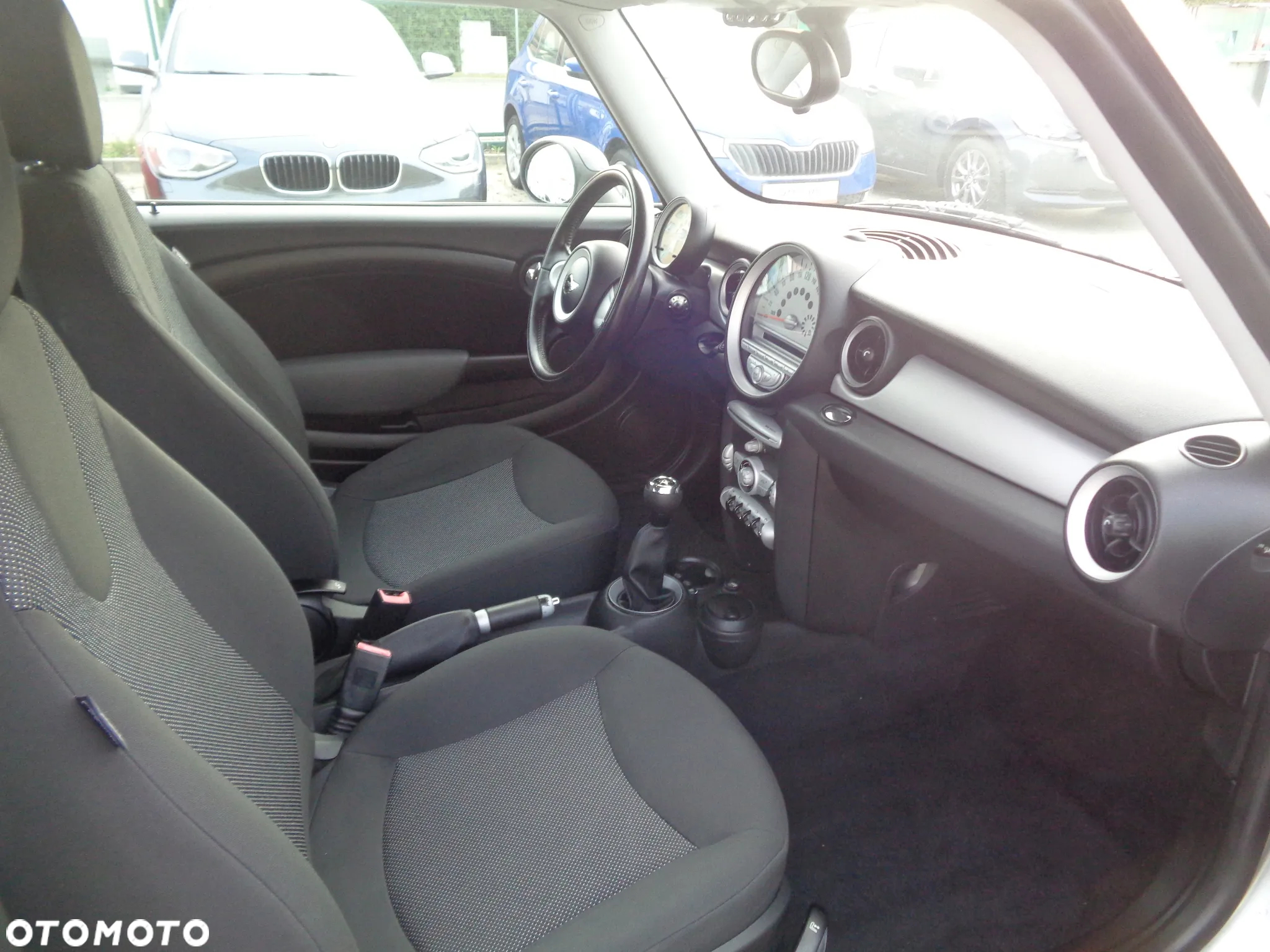MINI Cooper - 13