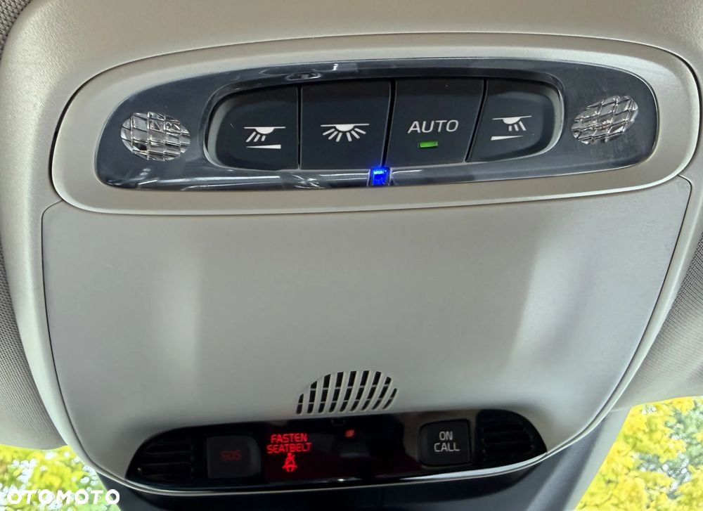 Volvo V40 D2 Geartronic Linje Svart - 30