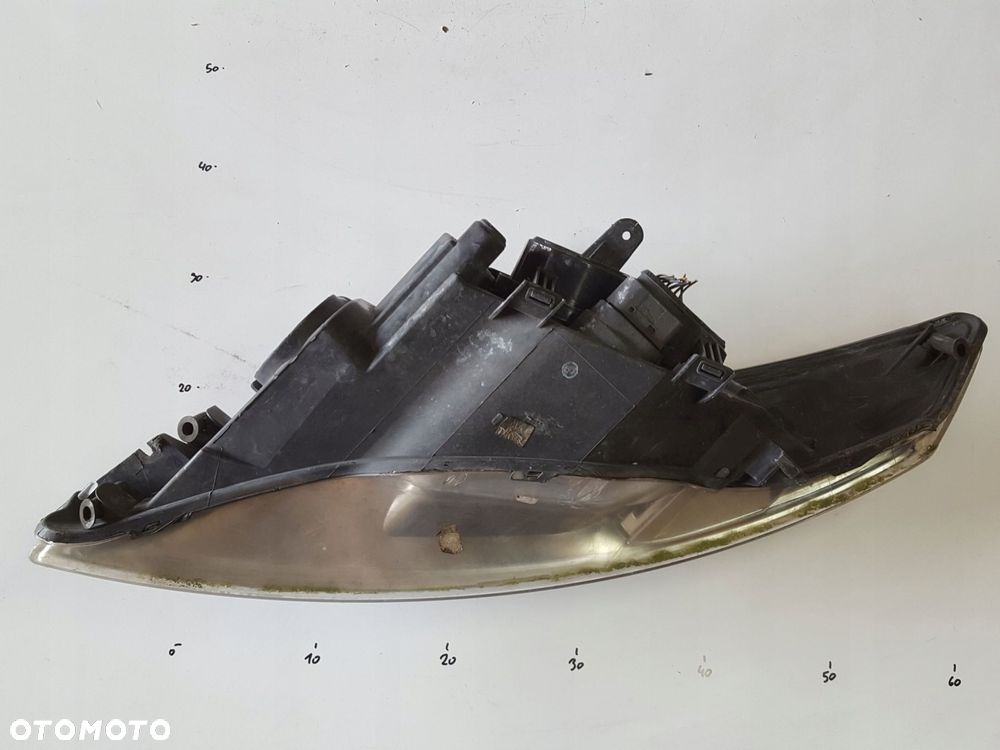 FORD KUGA MK1 LIFT 10-12r LAMPA PRAWA PRZÓD ANGLIK - 6