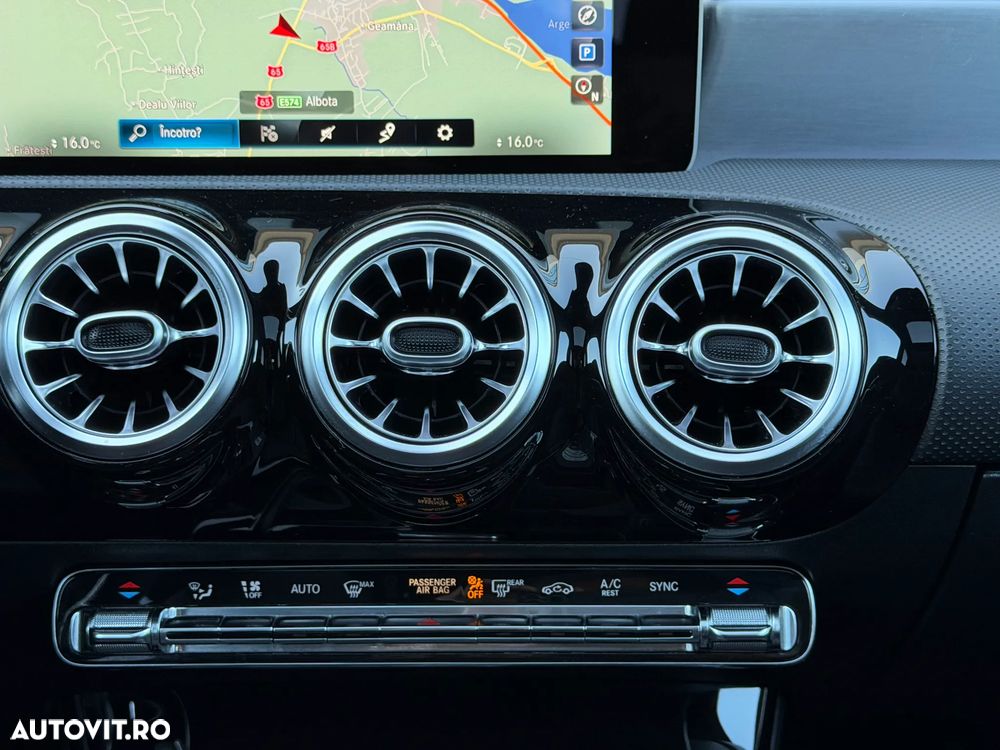 Mercedes-Benz CLA 180 - 36