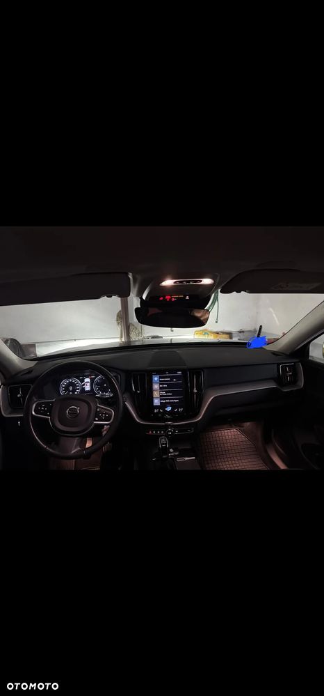 Volvo XC 60 - 1