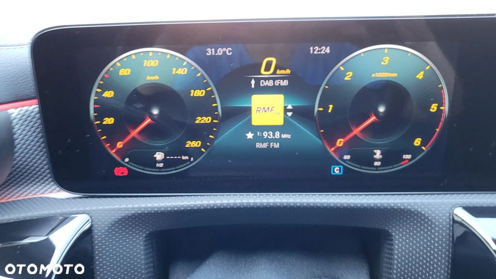 Mercedes-Benz CLA 200 d Shooting Brake - 19
