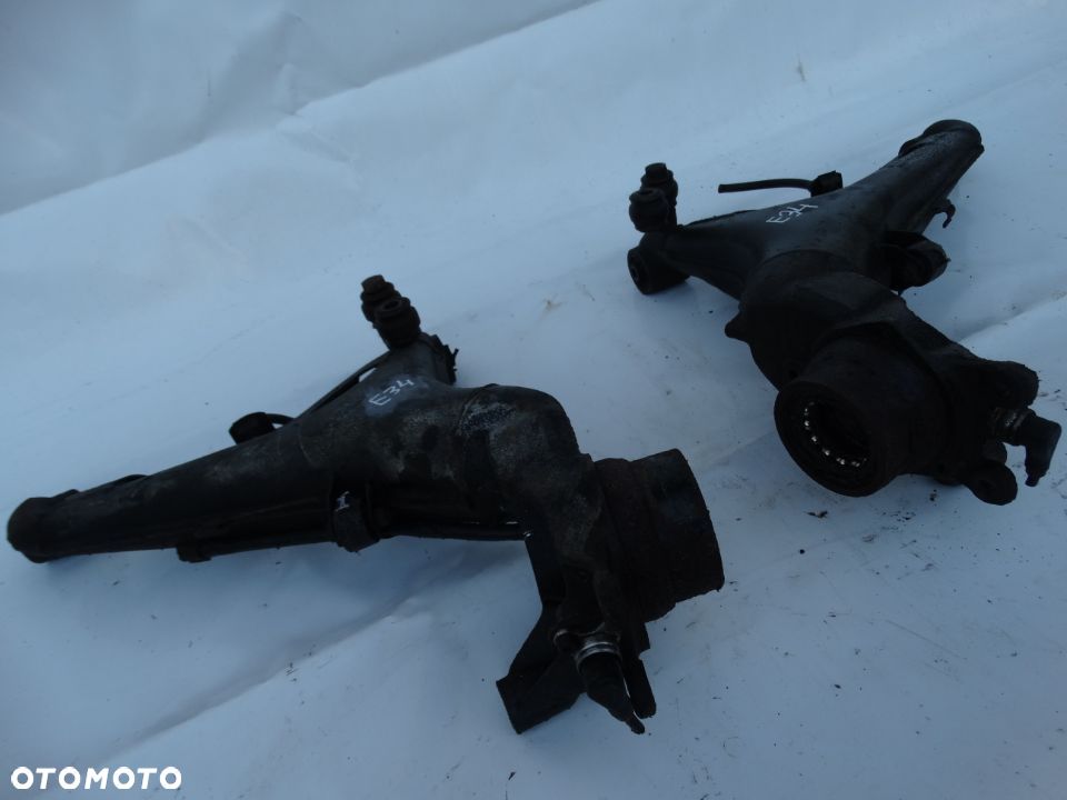 WAHACZ LEWY PRAWY TYŁ TYLNY BMW E34 F-VAT - 2