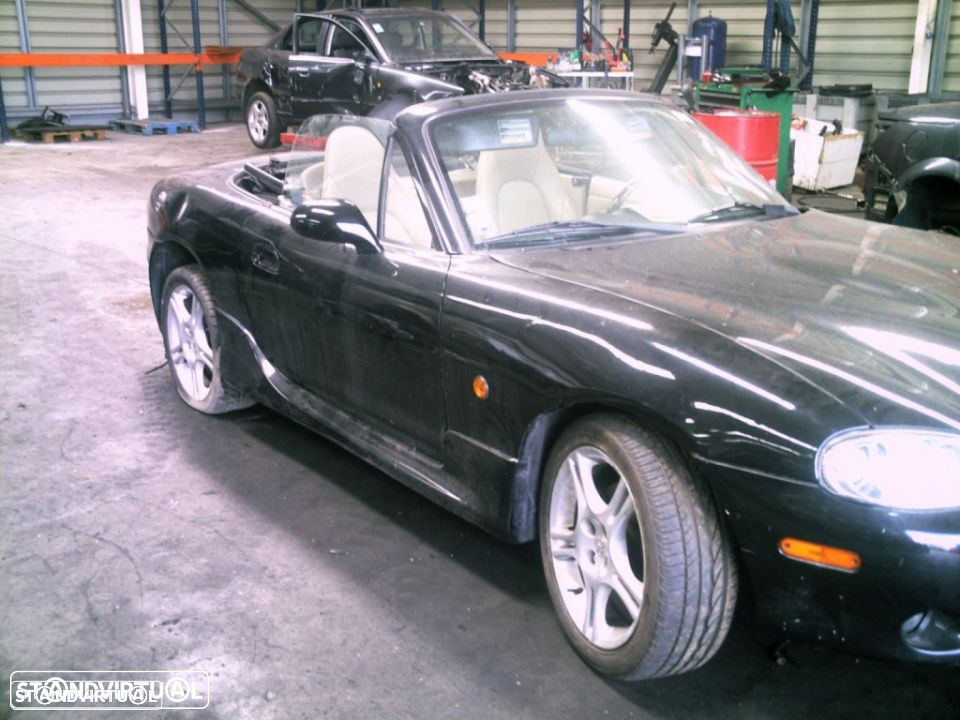 Mazda MX 5 de 2005 para peças - 2