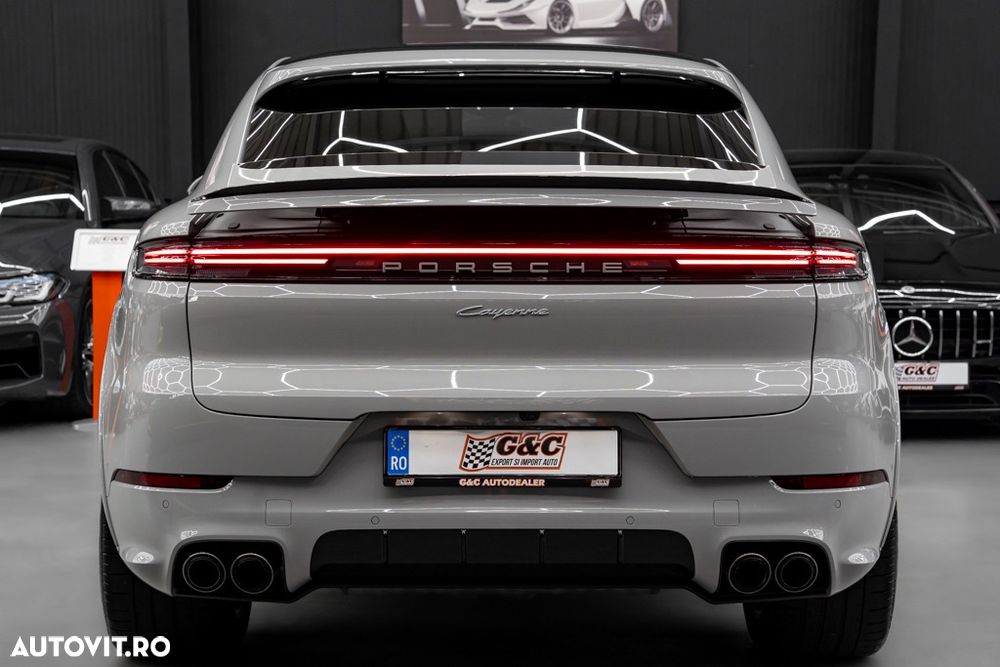 Porsche Cayenne Coupe Standard - 25