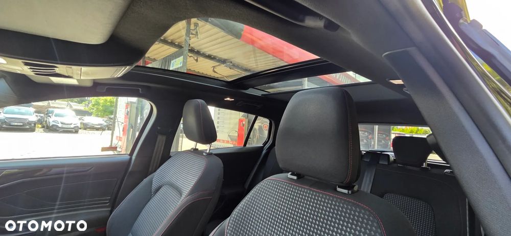 Ford Focus 2.0 EcoBlue ST-Line - 31