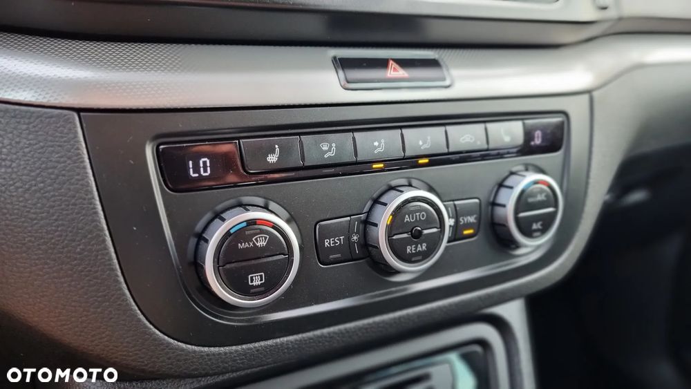 Volkswagen Sharan 2.0 TDI Comfortline - 20