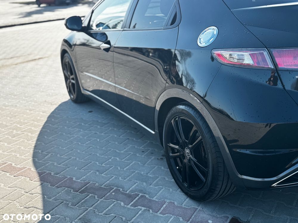 Honda Civic 1.4 i-VTEC Sport - 12