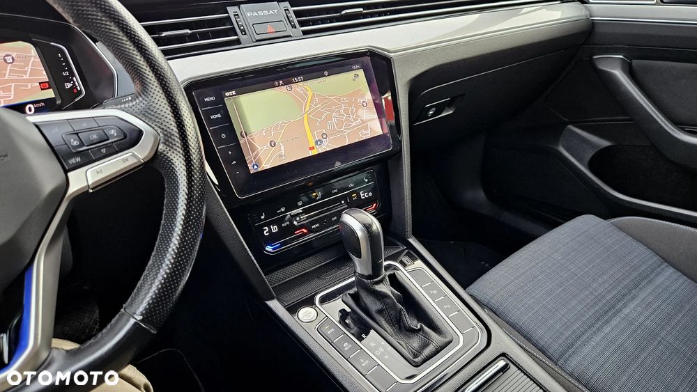 Volkswagen Passat 1.4 TSI DSG GTE - 27