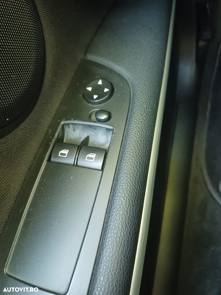 BMW Seria 3 320d - 10