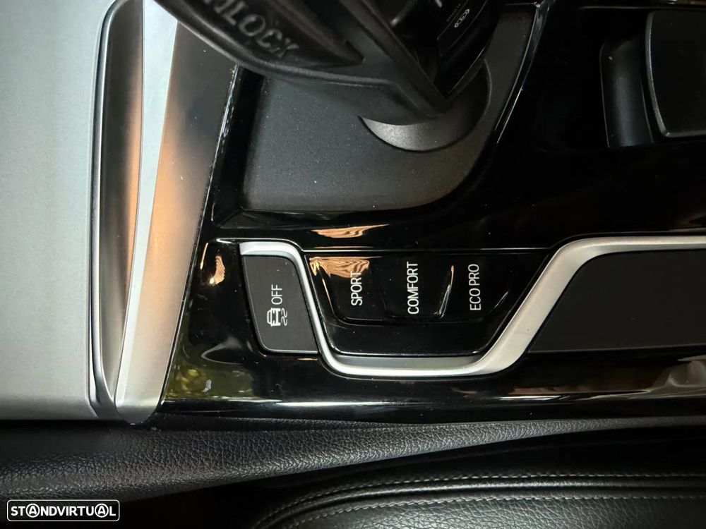 BMW 520 d Auto - 29