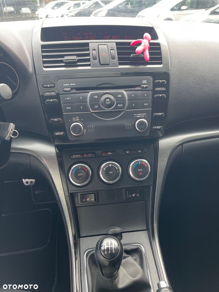 Mazda 6 - 12