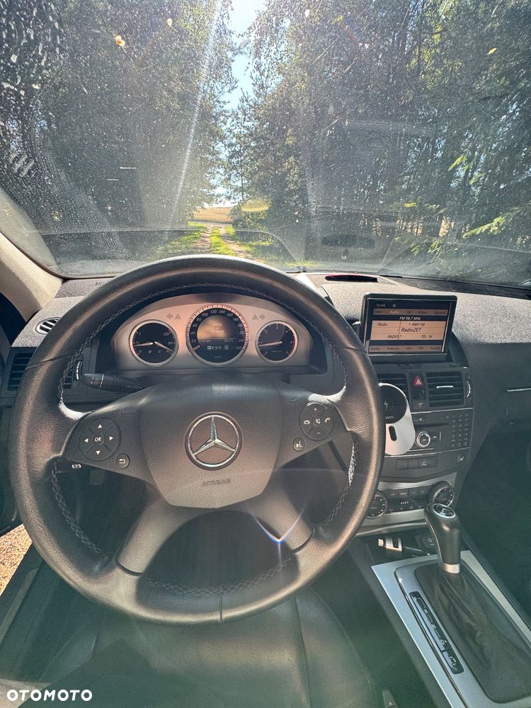 Mercedes-Benz Klasa C 220 CDI DPF Automatik Avantgarde - 12