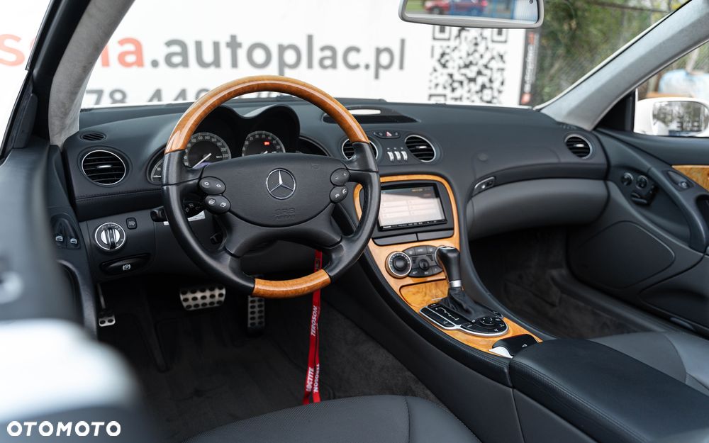 Mercedes-Benz SL - 39