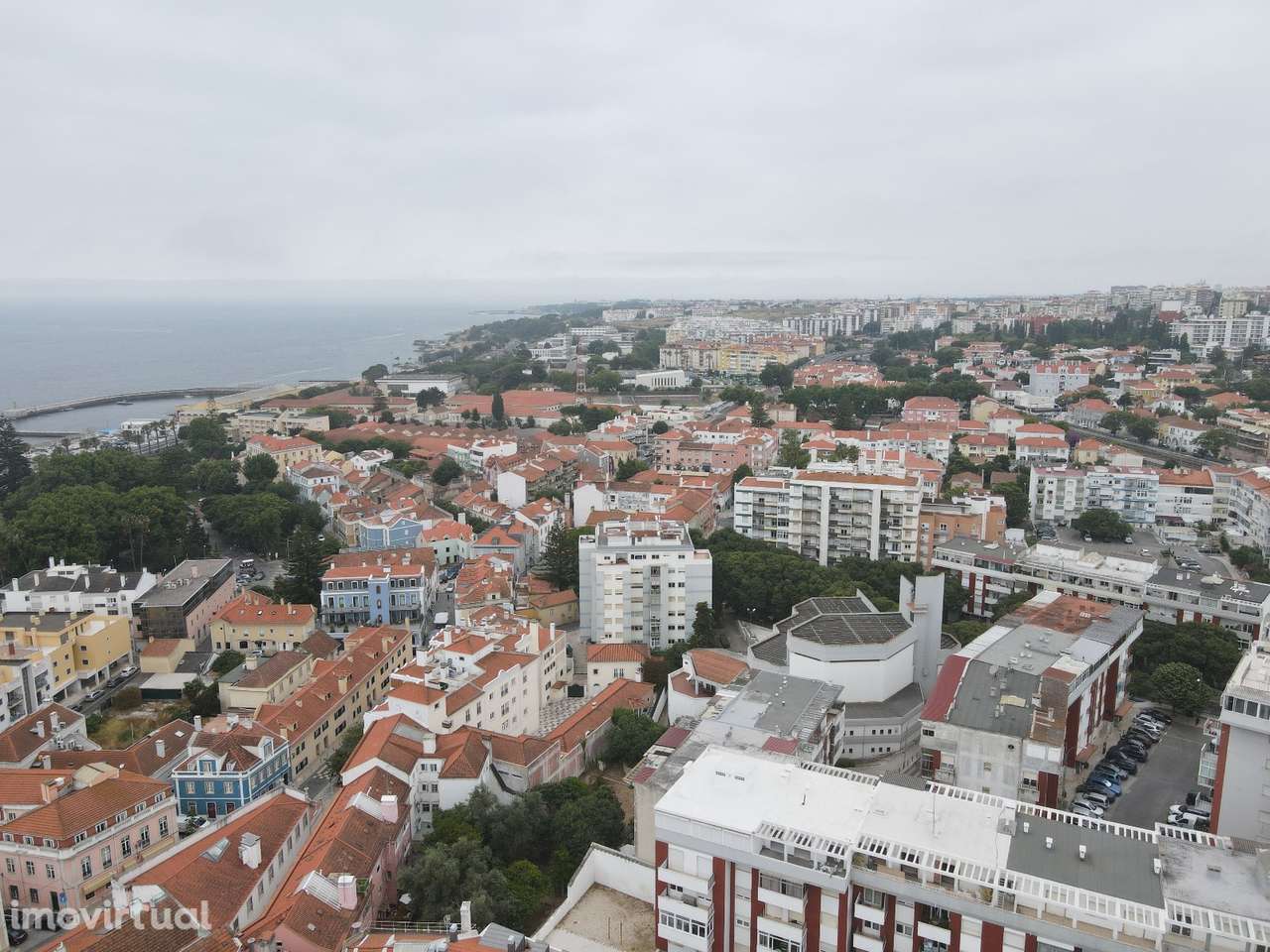 Apartamento t2 à venda na Avenida Patrão Joaquim Lopes - Grande imagem: 3/16