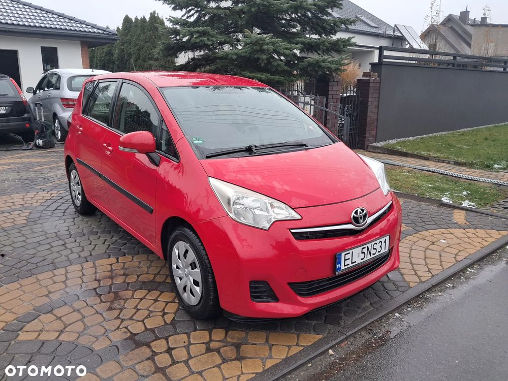Toyota Verso S 1.33 VVT-i - 2
