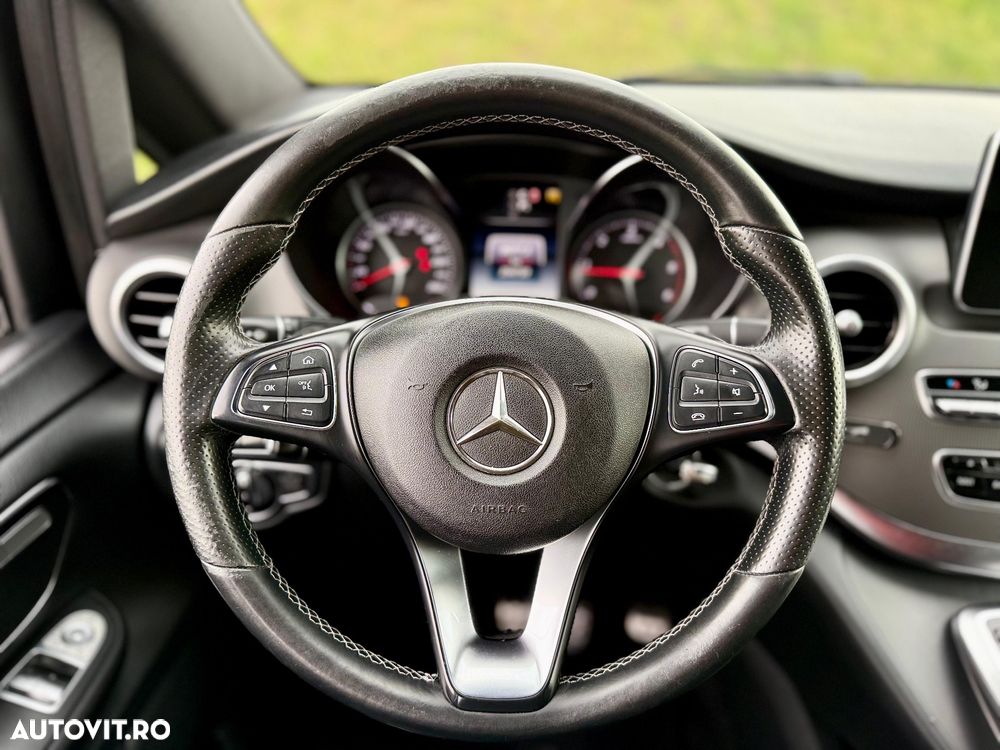 Mercedes-Benz V 220 d lang 7G-TRONIC Exclusive - 11