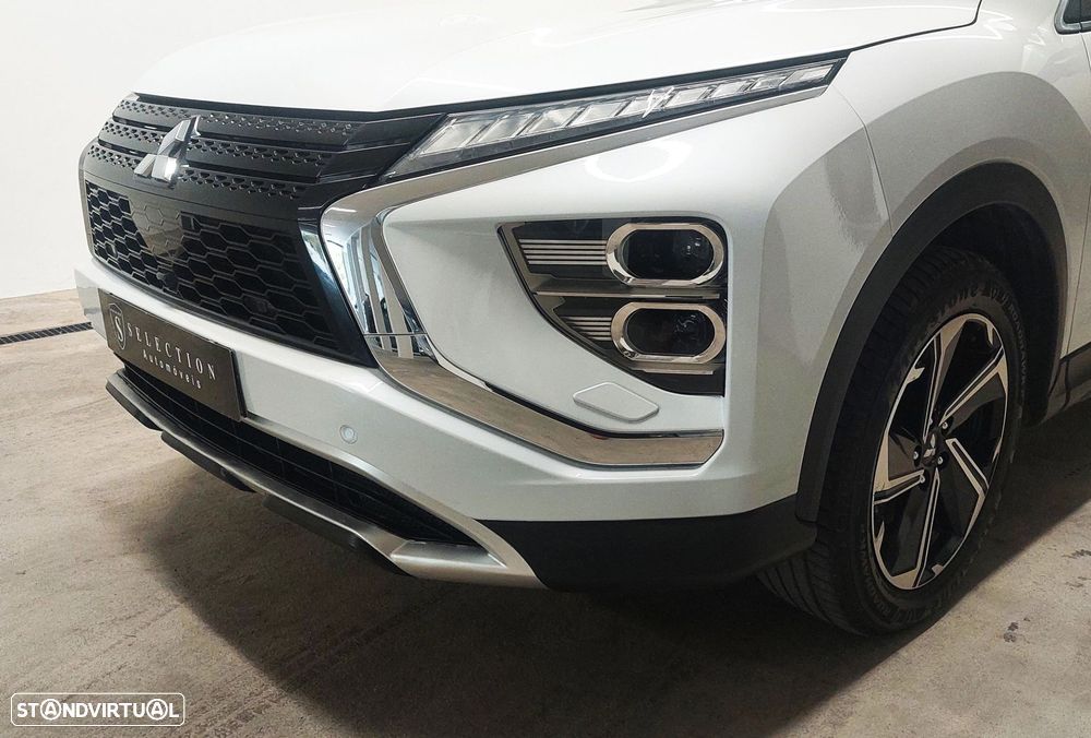 Mitsubishi Eclipse Cross 2.4 PHEV eMotion - 3