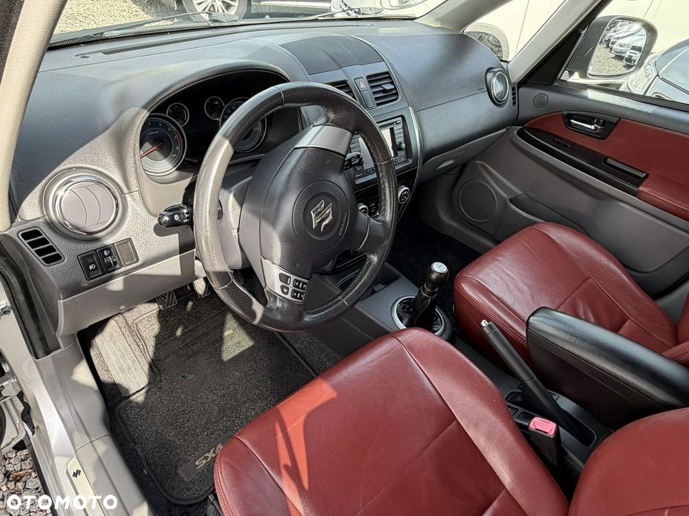 Suzuki SX4 1.6 VVT 4x4 Limited - 11