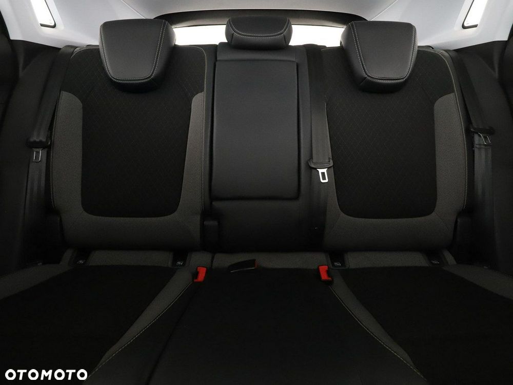 Opel Grandland X 1.2 T GPF Design Line S&S - 19