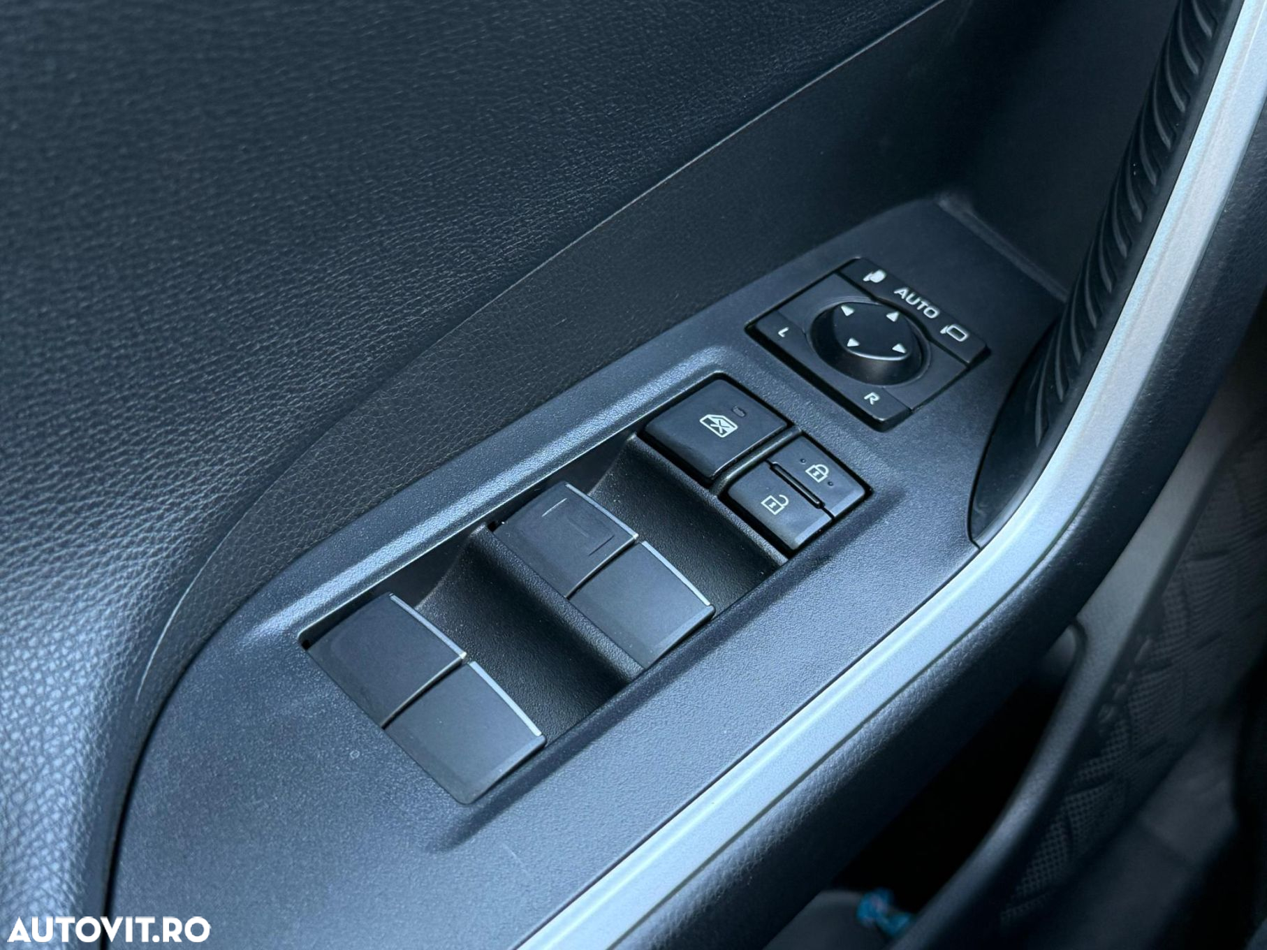 Toyota RAV4 2.5 Hybrid VVT-iE 4x2 Exclusive - 20