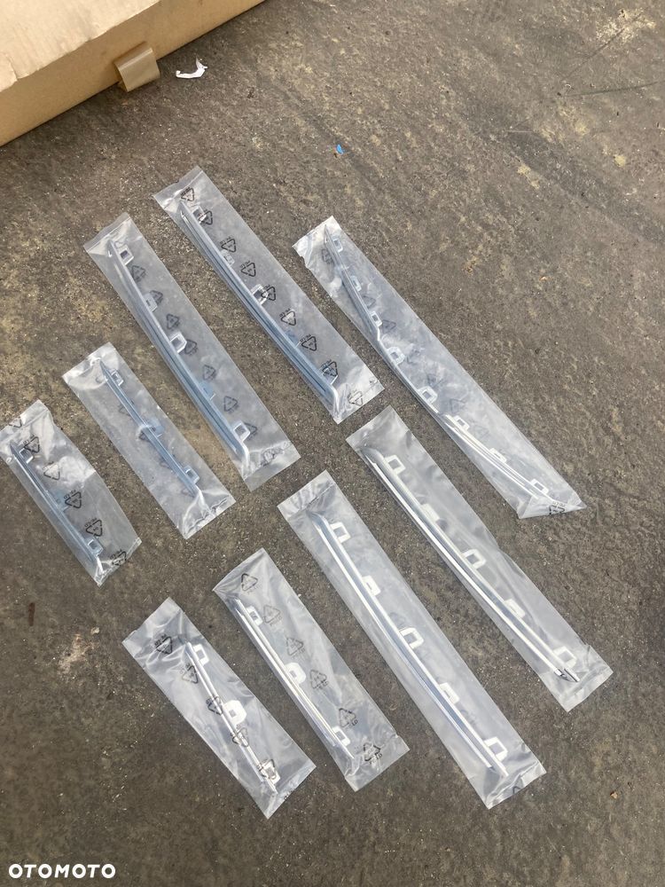 RENAULT MEGANE IV 4 CHROM CHROMY NA ATRAPĘ GRILL GRIL ZDERZAKA W ZDERZAK atrapa chromy atrapy grilla  Wwa - 4