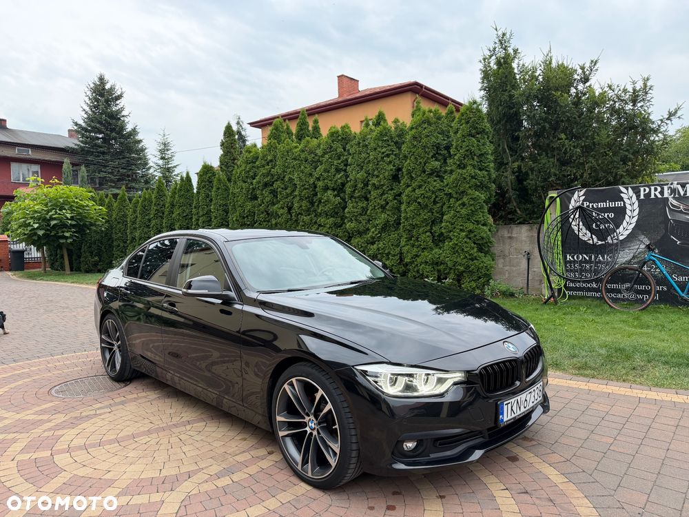 BMW Seria 3 320d Efficient Dynamic Edition Sport Line - 2