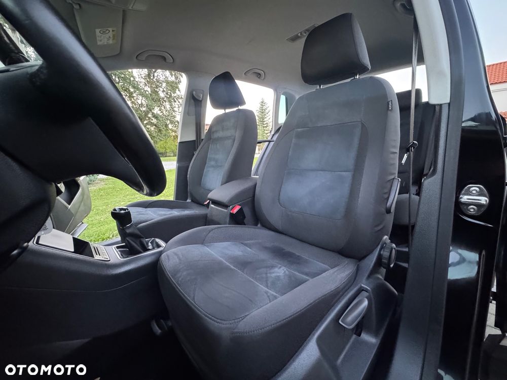 Volkswagen Tiguan - 28