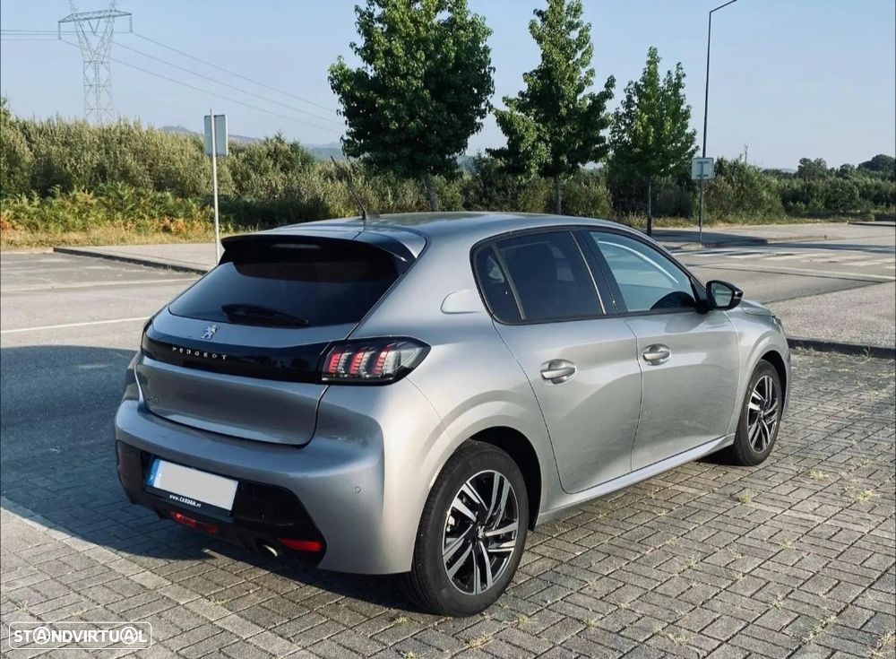 Peugeot 208 - 2