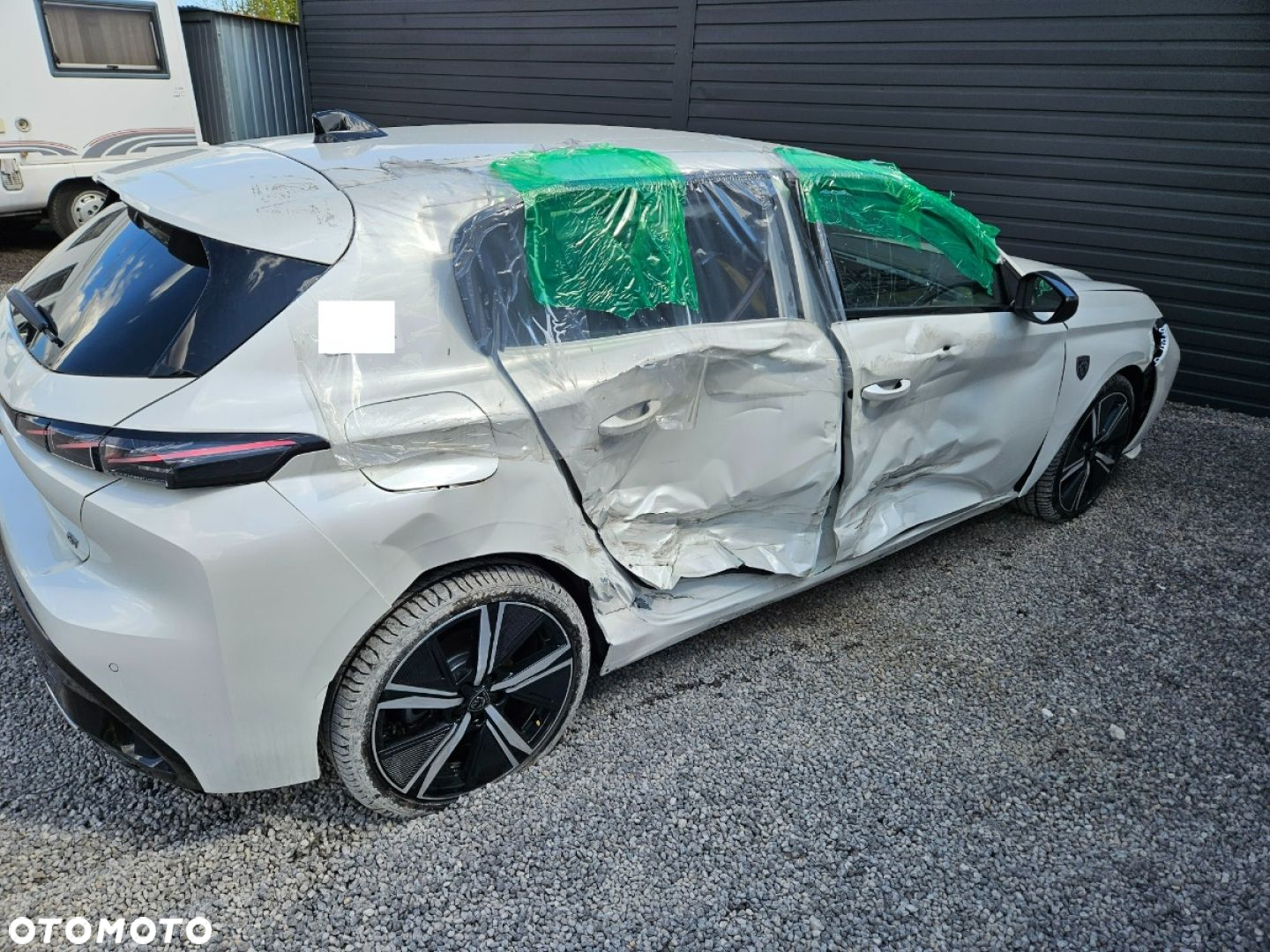 Peugeot 308 - 25