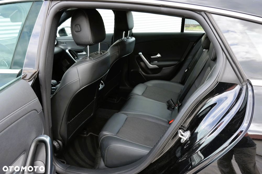 Mercedes-Benz CLA 200 d 8G-DCT Edition 2021 - 18