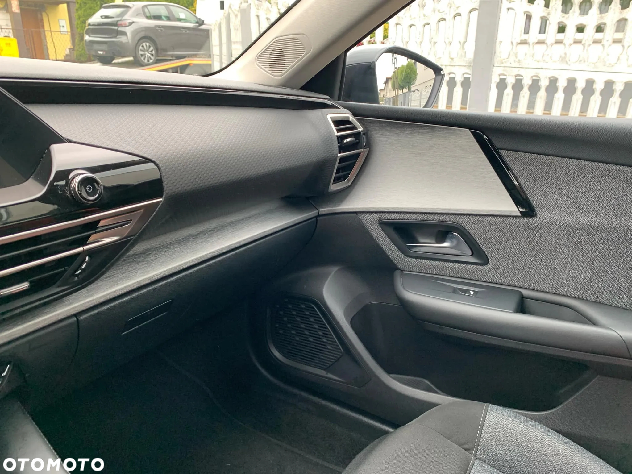 Citroën C5X 1.2 PureTech Feel EAT8 - 18
