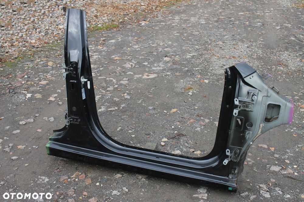 próg prawy słupek drzwi zawiasy ćwiartka prawa kia ceed iii gt line 18- - 3