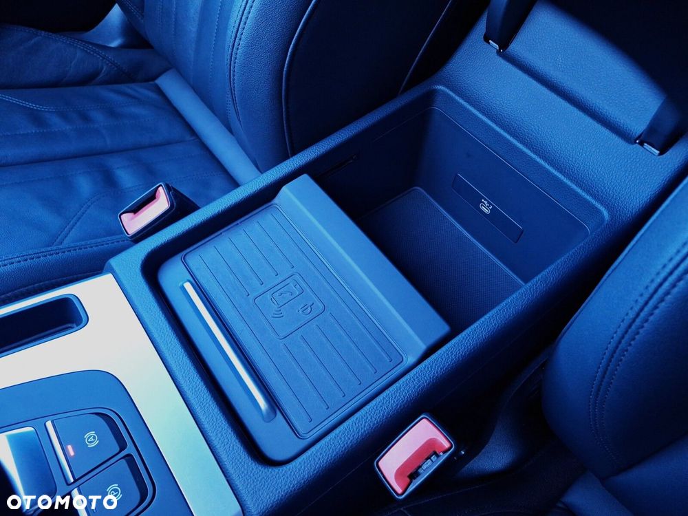 Audi Q5 Sportback - 26