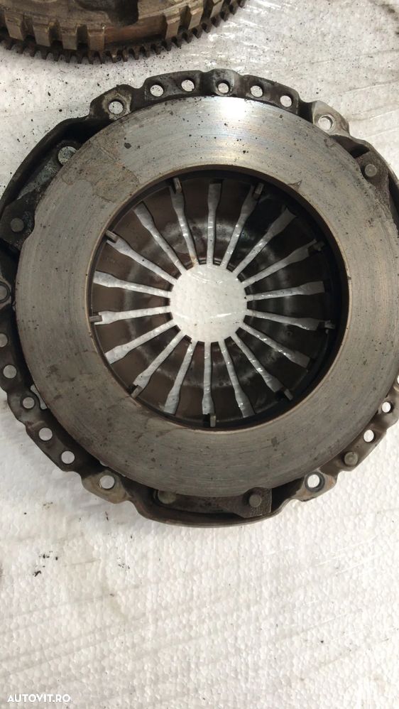 Kit Ambreiaj 1.5 dci Dacia Sandero Stepway, Renault Clio 4, captur kangoo nissan micra 5 302050736r - 3