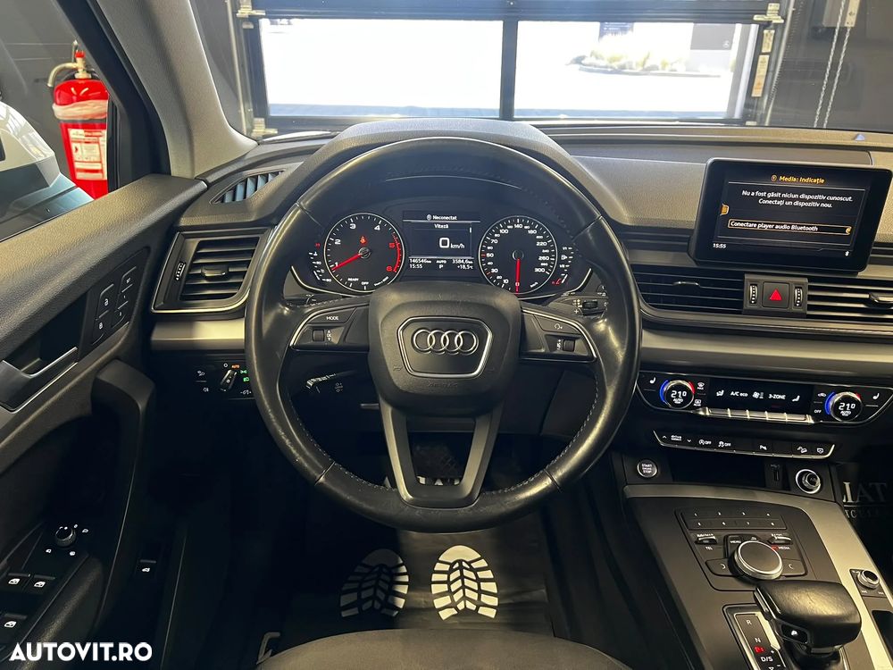 Audi Q5 40 TDI quattro S tronic design - 13