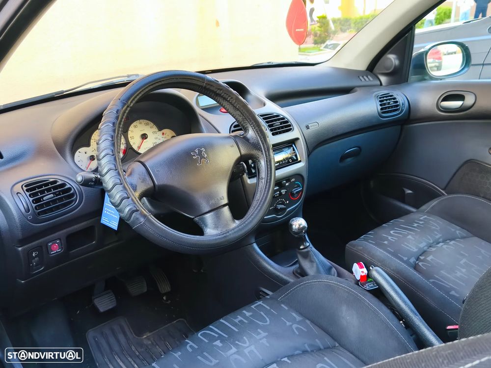 Peugeot 206 1.4 16V XS - 6
